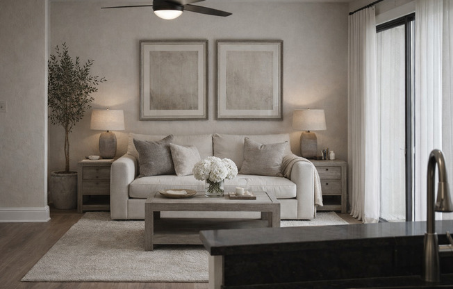 Gorgeous first floor 2/2 condo x Rent @  Winter Park in front of Full Sail!