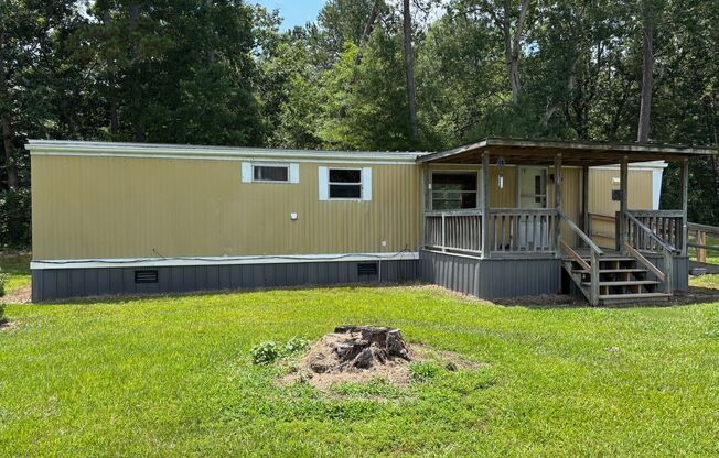 2 BDRM 1 BA SINGLEWIDE MOBILE HOME IN PARK, INSIDE PET OK EXTRA $25 PER MONTH