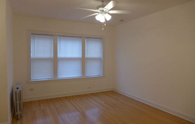 Lamon Courts Apartments