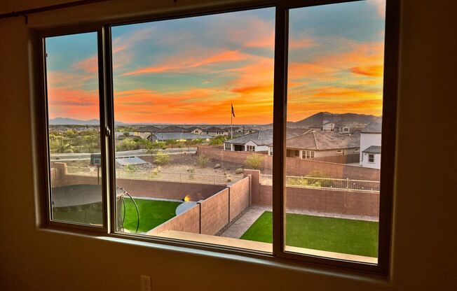 BRAND NEW HOME IN ALORAVITA IN PEORIA