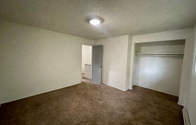 2 beds, 1.5 baths, 1,000 sqft, $1,510, Unit 1960-04