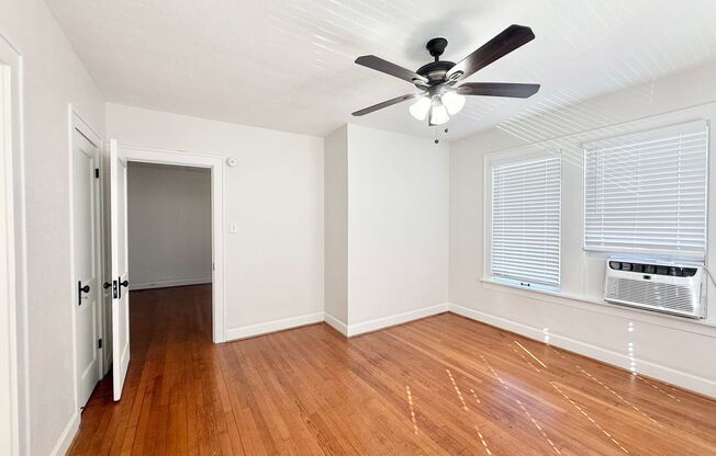 1 bed, 1 bath, $1,095, Unit B2615