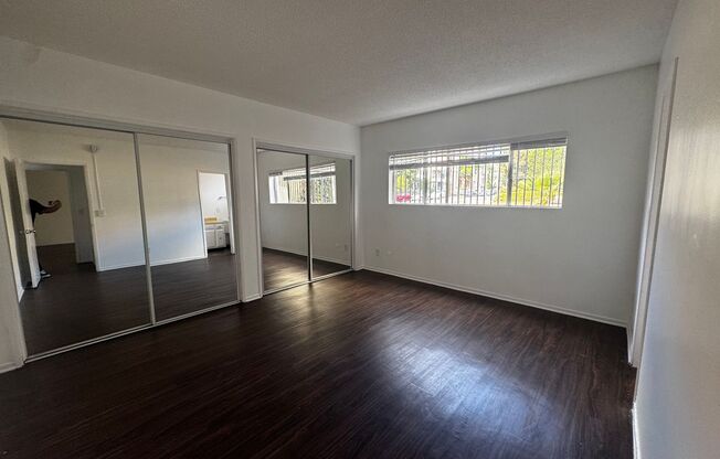 2 beds, 2 baths, $2,295, Unit 1