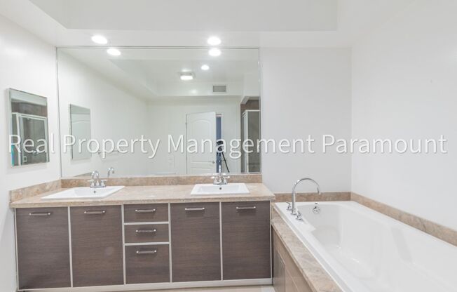 3 beds, 2 baths, $4,950, Unit # 104