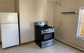 1 bed, 1 bath, $2,200, Unit 3