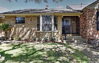 Lovely garden home in great location