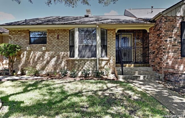 Lovely garden home in great location