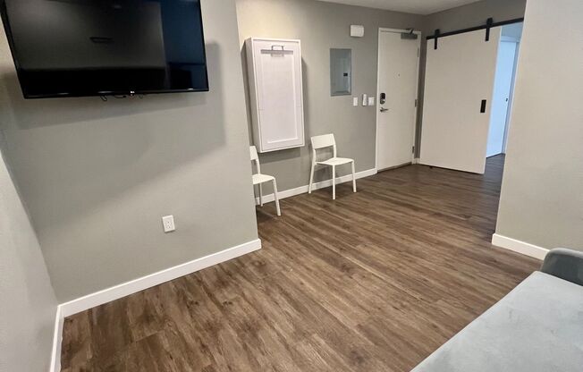 Studio, 1 bath, 310 sqft, $1,750, Unit 435-107