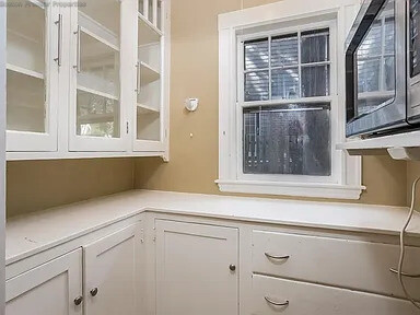 1411 QUINCY SHR DR