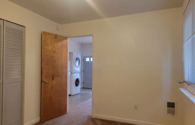 1 bed, 1 bath, 500 sqft, $1,650