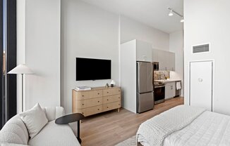 1103 W VAN BUREN