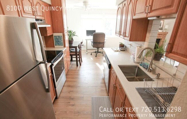 8100 W QUINCY AVE