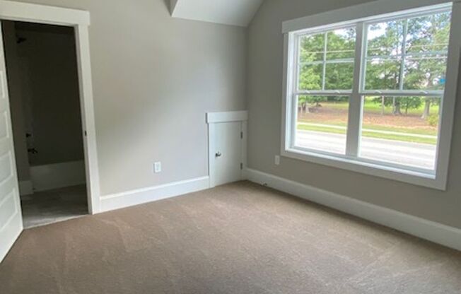 3 beds, 2.5 baths, $2,900