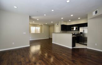 UPGRADED LOVELY 2 BED 2 BATH CONDO AT VISTANA