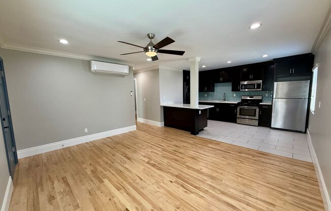 Luxury 2BD Wilson Court! AC! PARKING! Living in the Heart of Normal Heights!