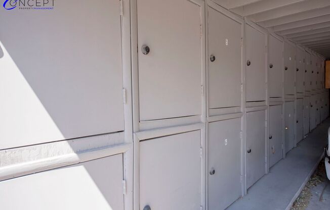 2 beds, 1 bath, 740 sqft, $1,525, Unit 16