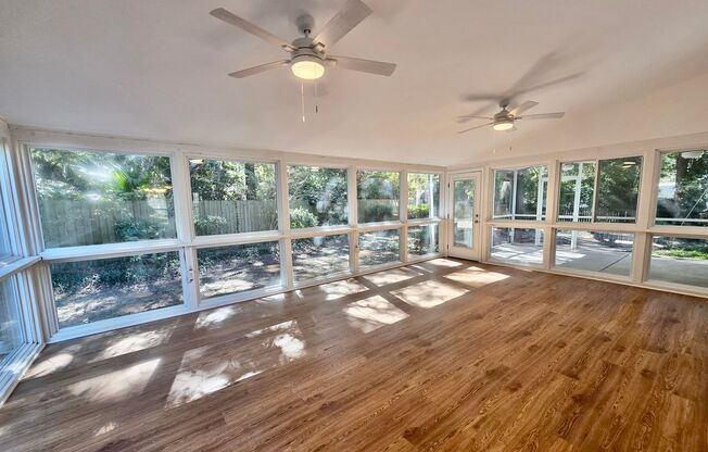 4 beds, 2.5 baths, $3,300