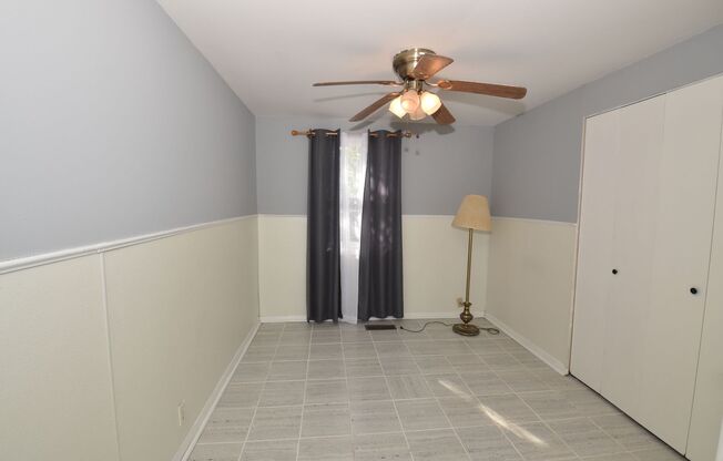 3 beds, 1 bath, $1,500