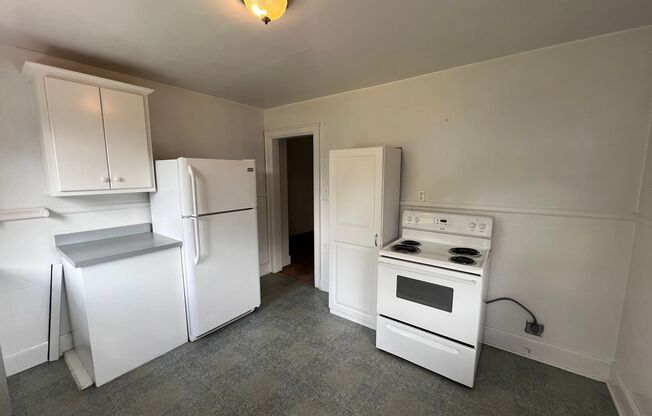 1 bed, 1 bath, $875