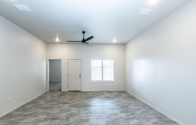 2 beds, 2 baths, $1,500