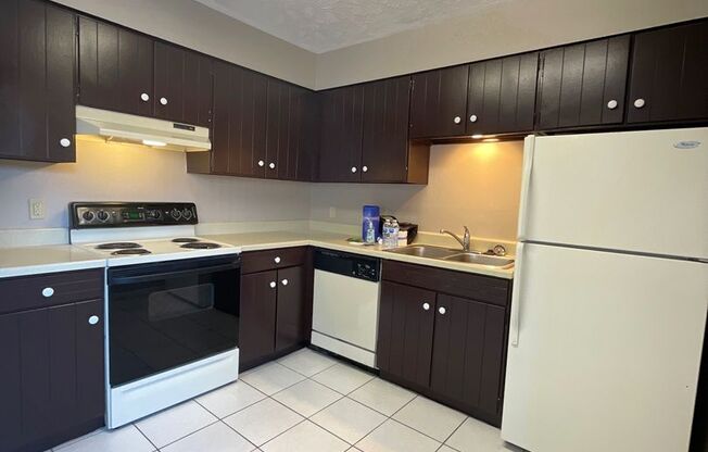 1 bed, 1 bath, 780 sqft, $979, Unit 067