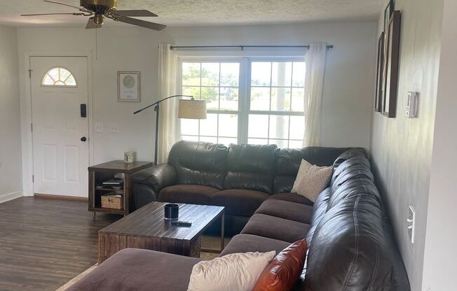 2 beds, 2 baths, $1,800