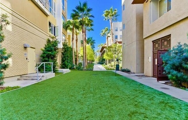 1 bed, 1 bath, 740 sqft, $2,900, Unit 326