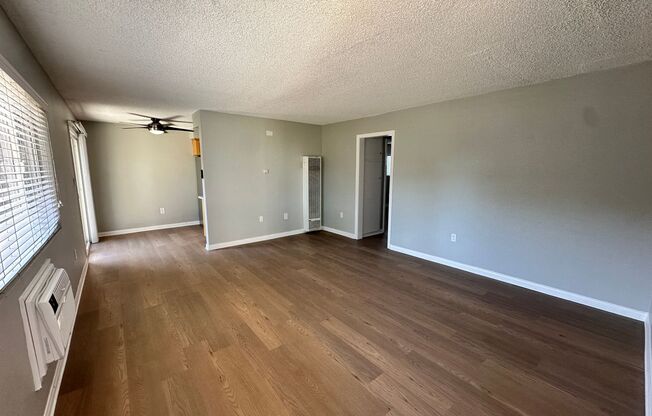 2 beds, 1 bath, 900 sqft, $2,720, Unit 0108