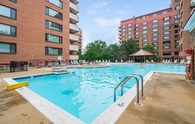 Studio, 1 bath, $1,495