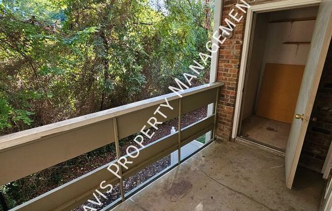 8555 Fair Oaks Crossing