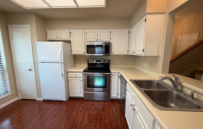 829 W. Bitters Rd #602