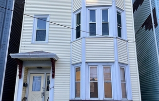 479 SUMNER ST