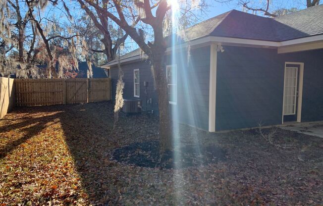3 beds, 2 baths, $1,925
