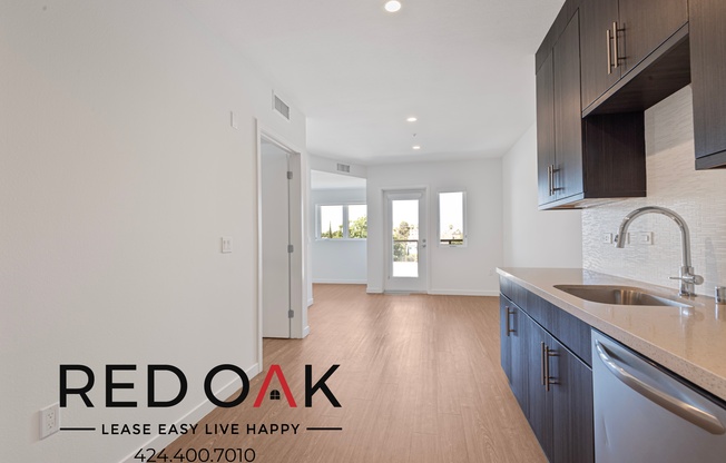 11405 1/4 CHANDLER BLVD