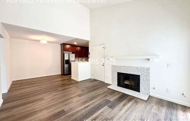 3663 OAKWOOD TERRACE
