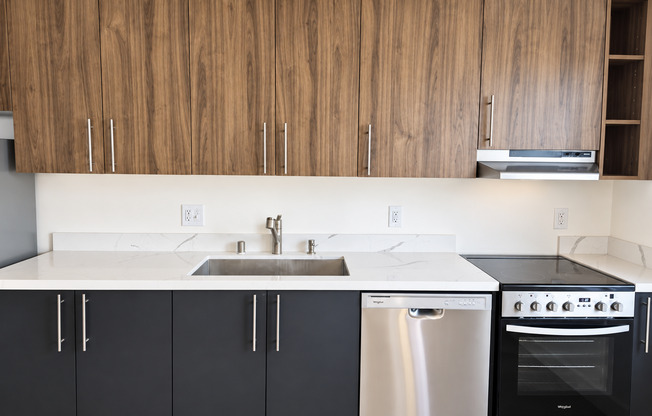 Studio, 1 bath, 434 sqft, $1,995, Unit 704