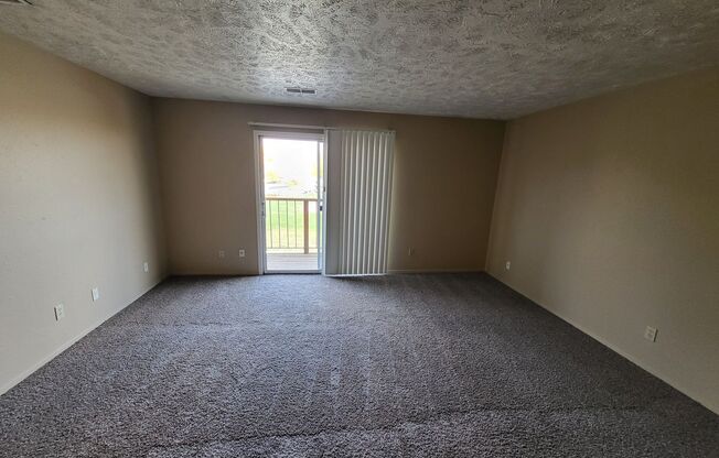 2 beds, 1.5 baths, 1,150 sqft, $1,275, Unit 7-734