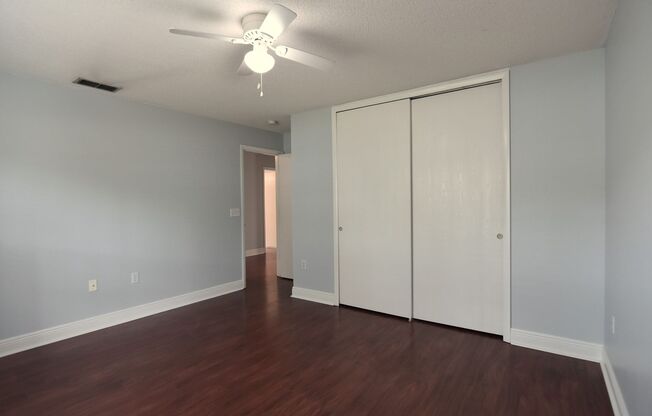 3 beds, 2 baths, $2,300