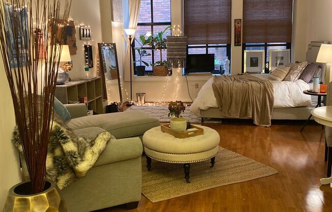 1 bed, 1 bath, $1,375