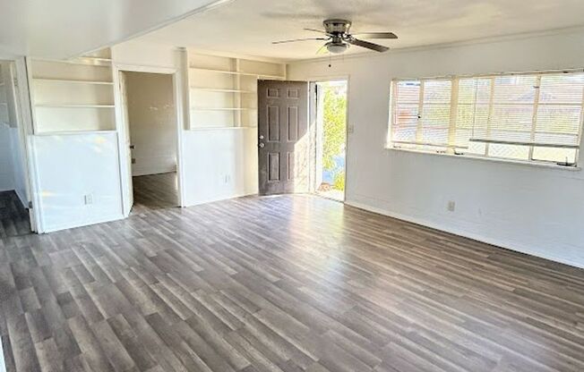 2 beds, 1 bath, 800 sqft, $1,095, Unit FO2528-E