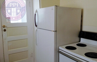 2 beds, 1 bath, $1,890