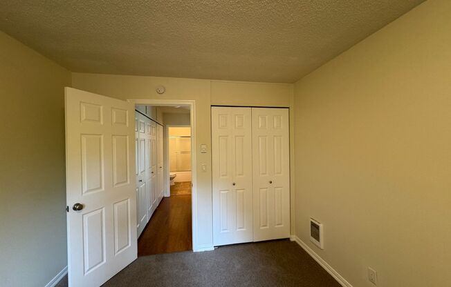 1 bed, 1 bath, 590 sqft, $1,250, Unit 202