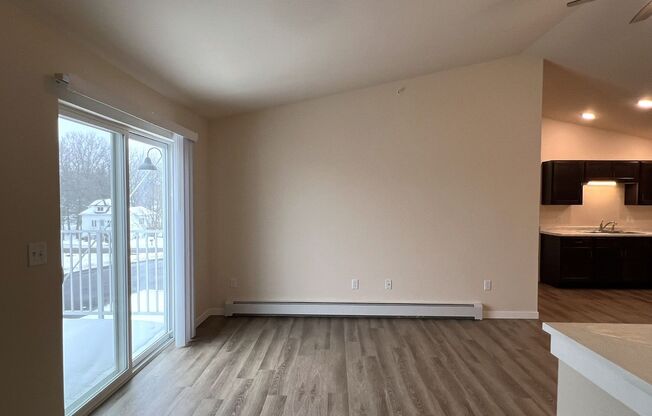 2 beds, 1 bath, 1,040 sqft, $1,485, Unit AT 709-34