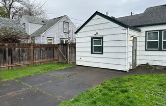 2 beds, 1 bath, $1,795