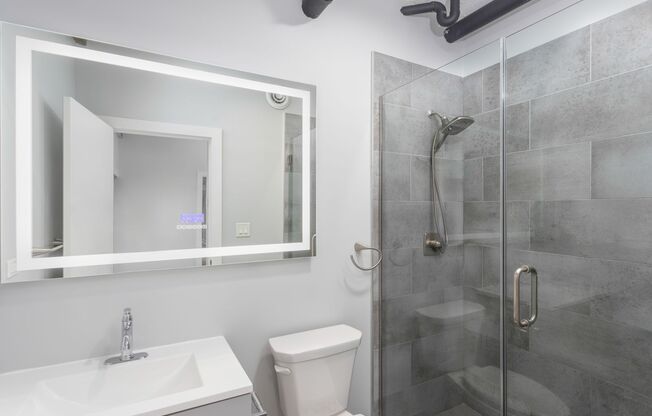 2 beds, 1 bath, 570 sqft, $2,500, Unit 301