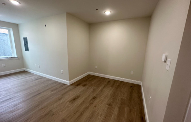 42 N 40 ST