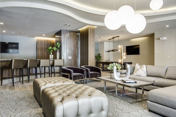 1414 Texas Downtown in Houston