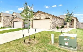 3 beds, 2 baths, $1,739