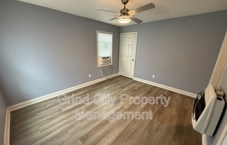 3067 PRINCETON AVE