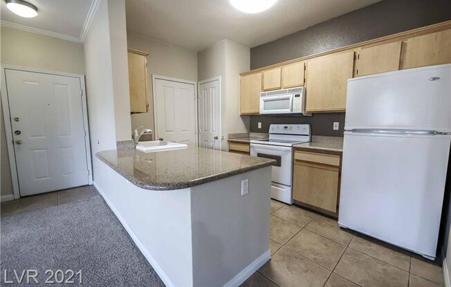 1 bed, 1 bath, 766 sqft, $1,399, Unit Sunridge Heights Pkwy. #1914